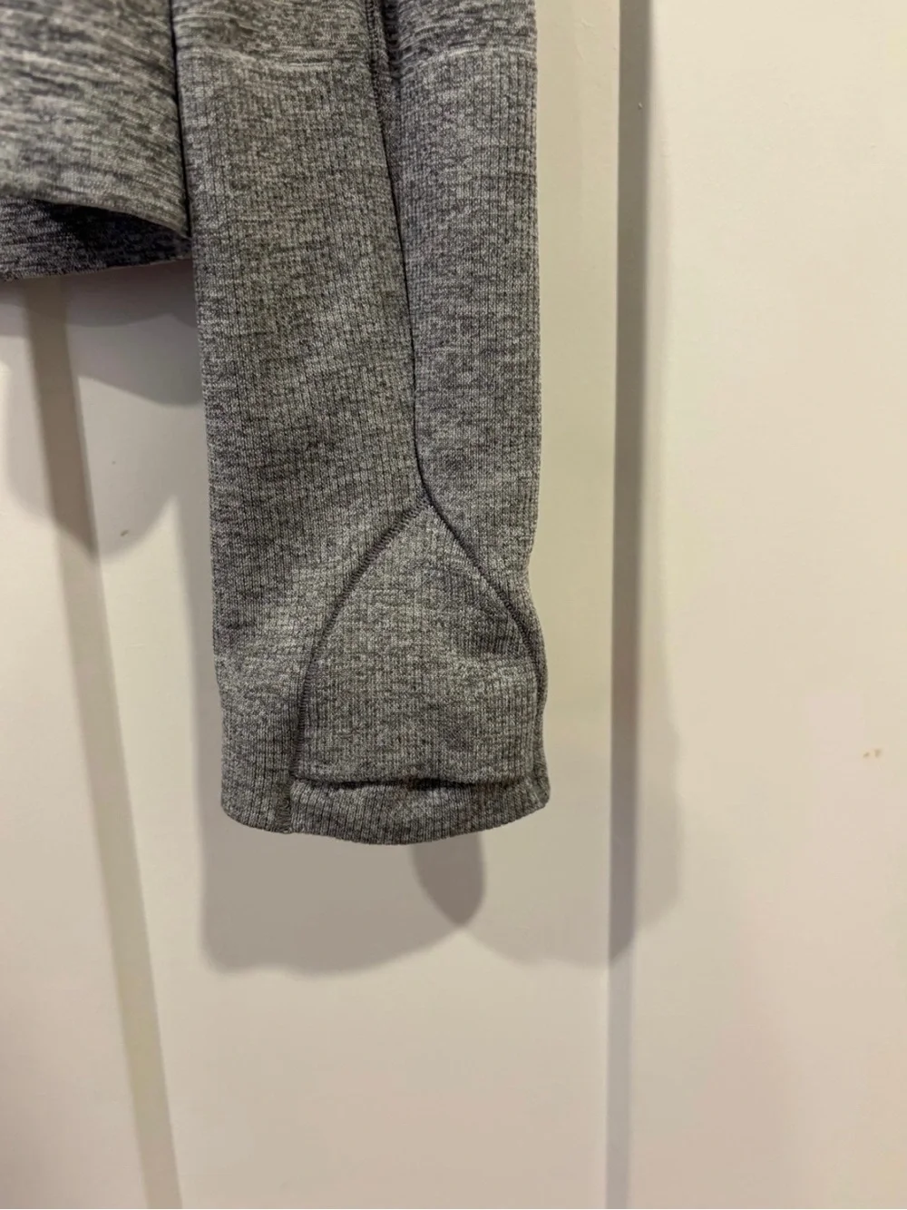 lululemon swiftly tech waist length long sleeve